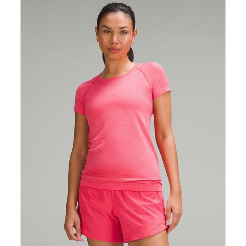 – Swiftly Tech Kurzarmshirt 2.0 für Frauen – Pink – Größe 16 - lululemon - Modalova
