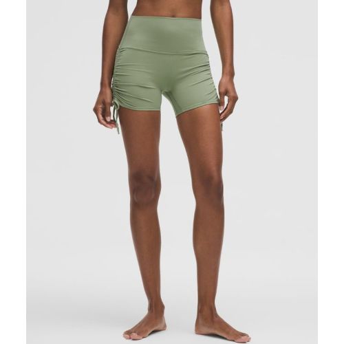“ Align Shorts mit Raffung fÃ¼r Frauen â€“ 10 cm â€“ GrÃ¶ÃŸe 14 in - lululemon - Modalova