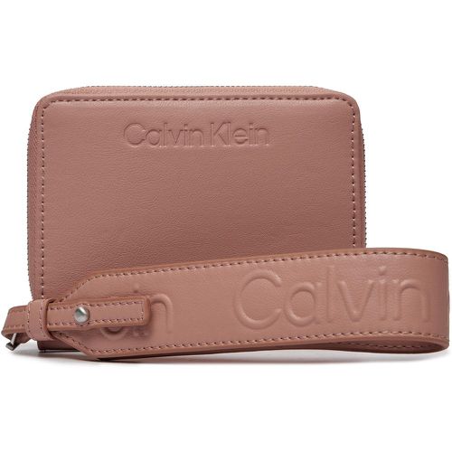 Portafoglio grande da donna Gracie Wallet W/Strap Md K60K611387 - Calvin Klein - Modalova