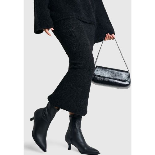 Pointed Toe Low Heel Slim Ankle Boots - boohoo - Modalova