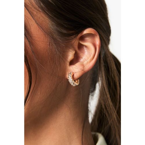 Pack De 5 Pares De Pendientes Dorados De Aro - boohoo - Modalova