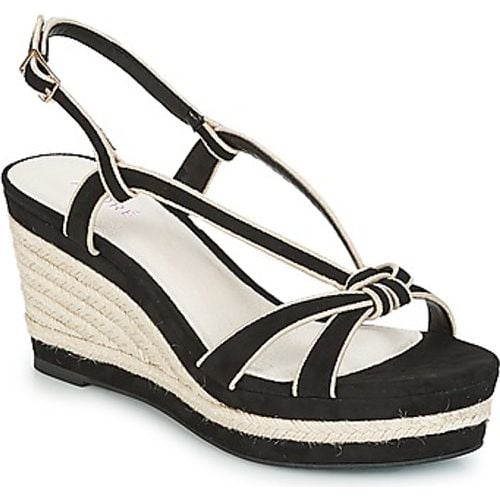 TEMPO women's Sandals in - André - Modalova