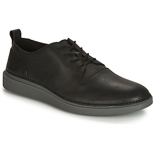 HALE LACE men's Shoes (Trainers) in - Clarks - Modalova