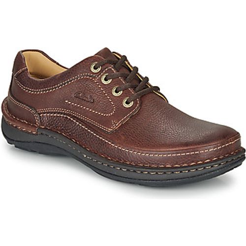 NATURE THREE men's Casual Shoes in - Clarks - Modalova