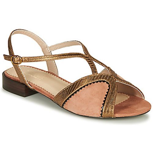 LA TRAPEZISTE women's Sandals in - André - Modalova