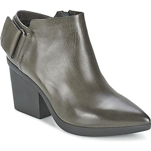 REVEBE women's Low Boots in - Vic - Modalova