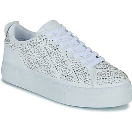 GIAA5 women's Shoes (Trainers) in - Guess - Modalova