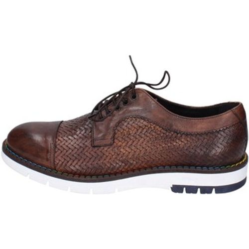 EZ149 men's Derby Shoes & Brogues in - Eveet - Modalova