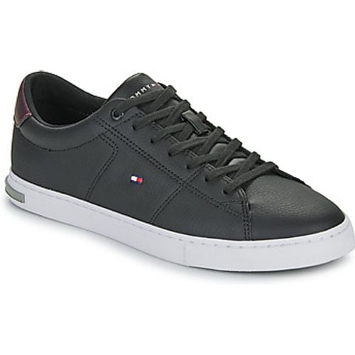 ESSENTIAL LEATHER DETAIL VULC men's Shoes (Trainers) in - Tommy Hilfiger - Modalova