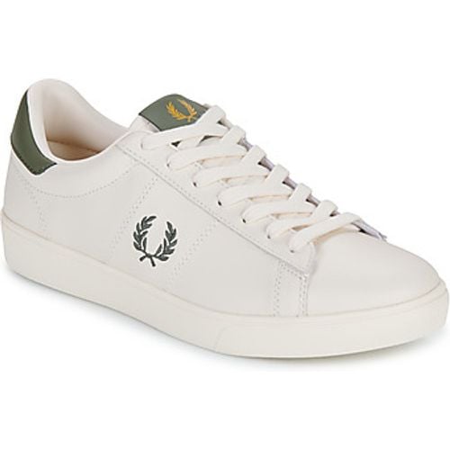 SPENCER LEATHER men's Shoes (Trainers) in - Fred Perry - Modalova