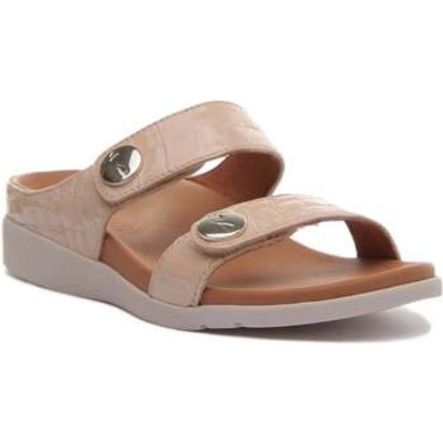 Clara women's Sandals in - Strive - Modalova