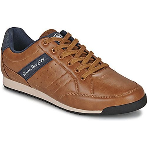 UM LIVAN men's Shoes (Trainers) in - Umbro - Modalova