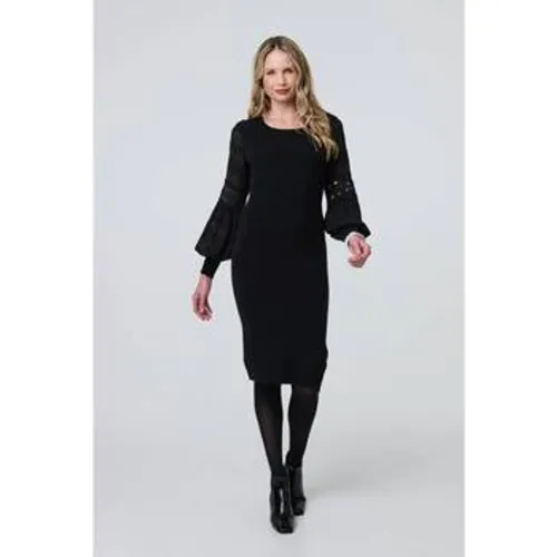 Long Sheer Sleeve Bodycon Knit Dress women's Long Dress in - Izabel London - Modalova
