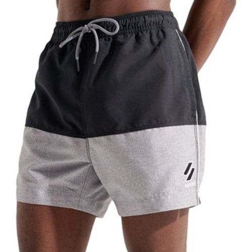 Superdry Badeshorts Tri series Schwarz In Herrengrößen erhältlich. EU S. Jetzt Tri series von Superdry auf Spartoo.de versandkostenfrei bestellen! - 22313333H282 - Modalova
