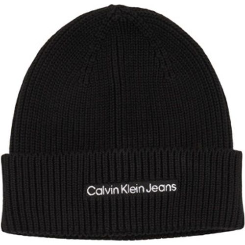 Mütze INSTITUTIONAL BEANIE - Calvin Klein Jeans - Modalova