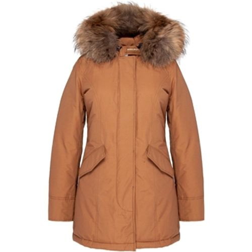 Daunenjacken ARCTIC-PARKA-RACCOON-CAMEL - Woolrich - Modalova