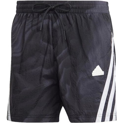 Adidas Shorts IC8252 Schwarz In Herrengrößen erhältlich. IT S. Jetzt IC8252 von adidas auf Spartoo.de versandkostenfrei bestellen! - 27629605H15425 - Modalova