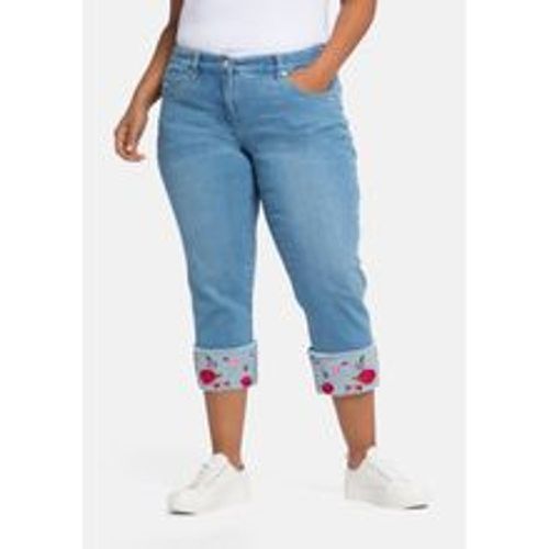 Große Größen: Schmale 7/8-Jeans mit besticktem Aufschlag, light blue Denim, Gr.58 - sheego by Joe Browns - Modalova