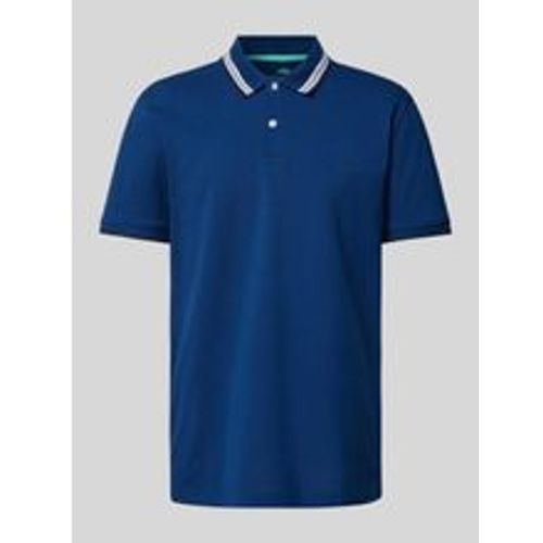 Regular Fit Poloshirt mit Kontraststreifen - FYNCH-HATTON - Modalova