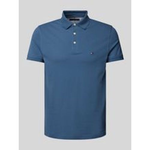 Slim Fit Poloshirt mit Logo-Stitching - Tommy Hilfiger - Modalova