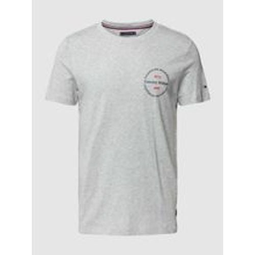 Slim Fit T-Shirt mit Rundhalsausschnitt - Tommy Hilfiger - Modalova