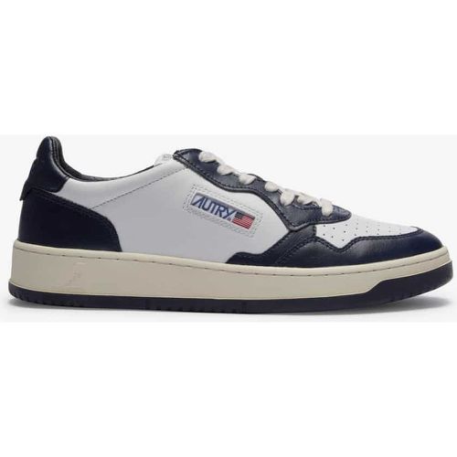 Medalist Low Top Sneaker Autry - Autry - Modalova