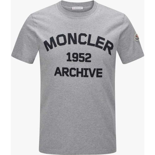T-Shirt Moncler - Moncler - Modalova