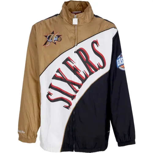 NBA Gebogener Windbreaker Jacke , Herren, Größe: S - Mitchell & Ness - Modalova