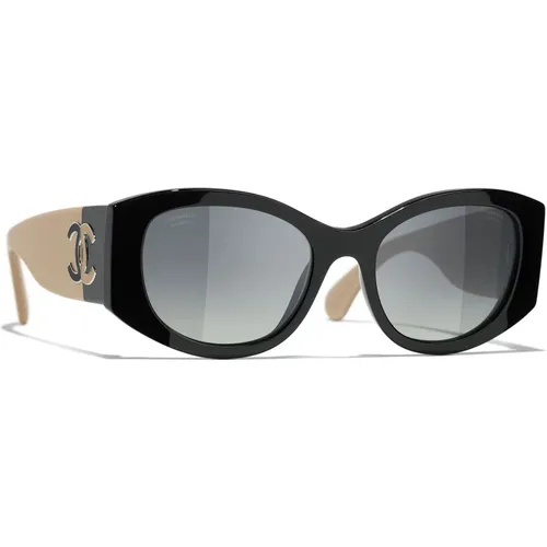 Polarized Sunglasses in and Gray , female, Sizes: 53 MM - Chanel - Modalova
