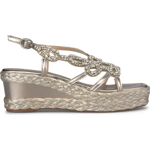 Sparkling wedge sandal with square toe , female, Sizes: 4 UK, 5 UK, 8 UK, 3 UK, 7 UK, 6 UK - Alma en Pena - Modalova