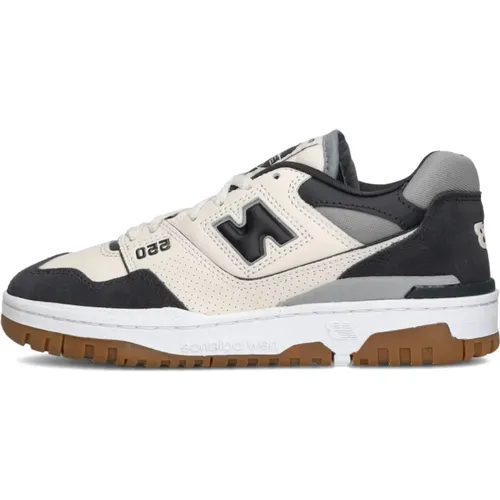 Weiße Wildleder-Sneaker mit niedrigem Schaft , Damen, Größe: 40 EU - New Balance - Modalova