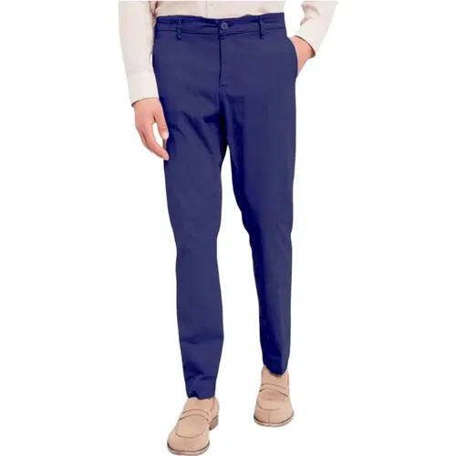 Stylish Pants for Men and Women , male, Sizes: W29, W34, W38, W31, W32 - Gaudi - Modalova