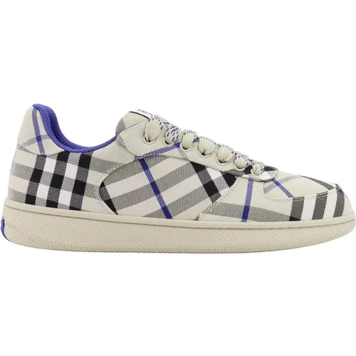 Check Canvas Sneakers Lace-up Rubber Sole , male, Sizes: 7 UK, 9 UK, 8 UK, 6 UK - Burberry - Modalova