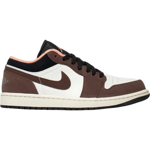 Limitierte Auflage Low Mocha Sneakers , Herren, Größe: 42 EU - Nike - Modalova