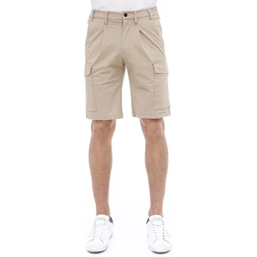 Stretch Bermuda Cargo Shorts , Herren, Größe: S - People of Shibuya - Modalova