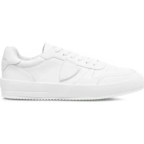 Sneakers for Men , male, Sizes: 6 UK, 7 UK, 9 UK, 10 UK, 5 UK, 11 UK, 8 UK - Philippe Model - Modalova