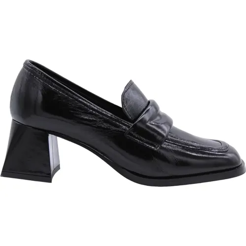 Classic Mocassin Shoes , female, Sizes: 7 UK, 5 UK, 4 UK, 6 UK - E mia - Modalova