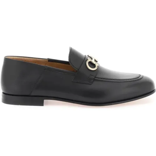 Gancini Loafers mit Gold Detail , Herren, Größe: 39 1/2 EU - Salvatore Ferragamo - Modalova