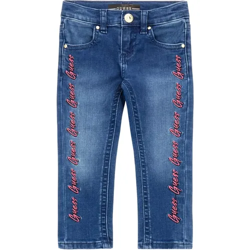 Skinny Jeans mit gesticktem Logo - Guess - Modalova