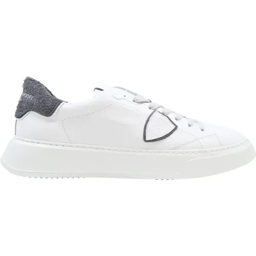 Low Blanc Jeans Sneakers , male, Sizes: 8 UK - Philippe Model - Modalova