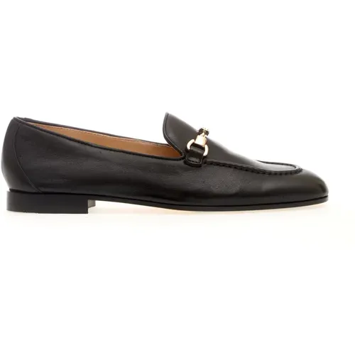 Leather Loafer with Metal Buckle , female, Sizes: 3 UK, 4 1/2 UK, 7 UK, 5 UK - Doucal's - Modalova