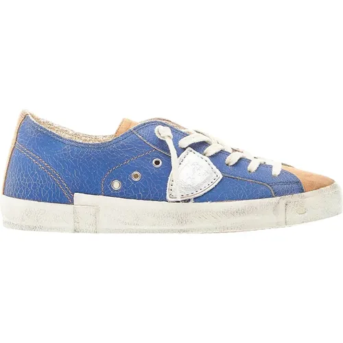 Blue Leather Low Top Sneakers , male, Sizes: 10 UK, 6 UK, 8 UK, 11 UK - Philippe Model - Modalova