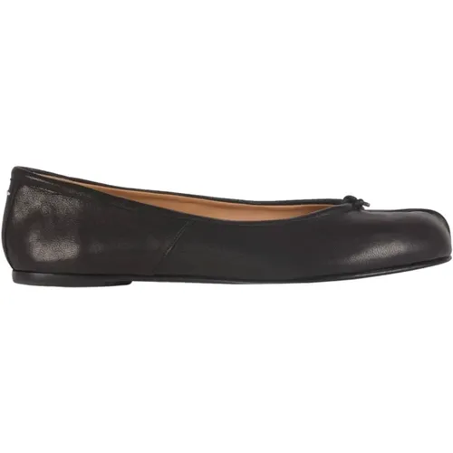 Flat shoes , female, Sizes: 2 UK, 3 UK - Maison Margiela - Modalova