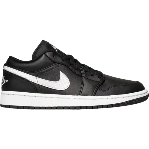 Limitierte Auflage Air Jordan 1 Low , Herren, Größe: 42 EU - Nike - Modalova