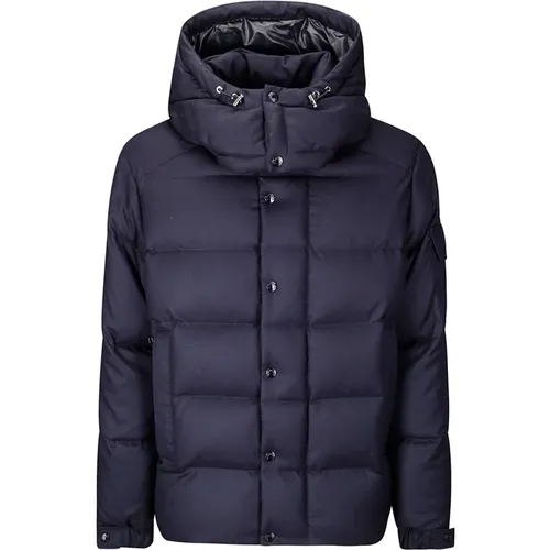 Vezere Jacket for Men , male, Sizes: XL, L, M - Moncler - Modalova