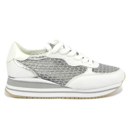 High-Quality Sneakers for Women , female, Sizes: 8 UK - Crime London - Modalova