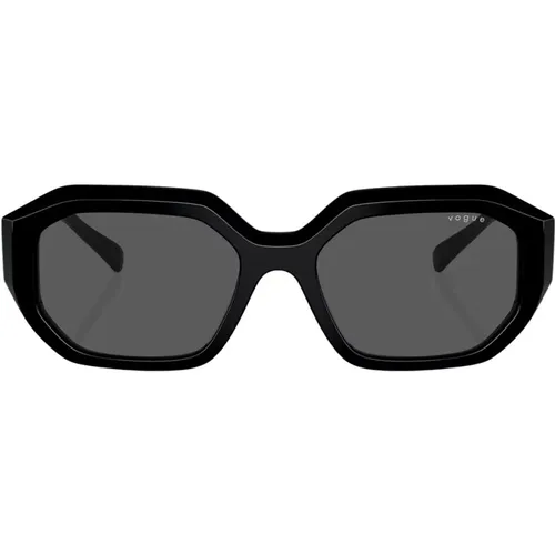 Moderne unregelmäßige Sonnenbrille mit zweifarbigem Logo - Vogue - Modalova