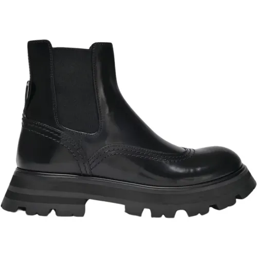 Leather Wander Chelsea Boots , female, Sizes: 4 1/2 UK, 8 UK, 7 UK, 6 1/2 UK, 3 1/2 UK, 6 UK - alexander mcqueen - Modalova