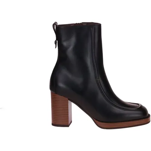 Boots , female, Sizes: 7 UK, 4 UK, 3 UK, 5 UK, 6 UK - Nerogiardini - Modalova