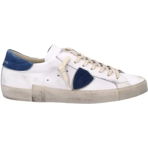 Low Top Sneakers with Distressed Detailing , male, Sizes: 12 UK - Philippe Model - Modalova